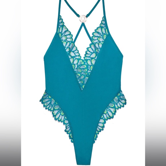 Lingerie / body suit - Picture 3 of 3